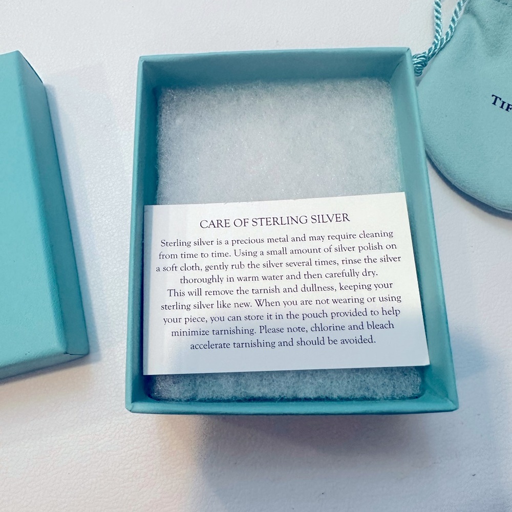 Tiffany & Co. empty box - Picture 5 of 7